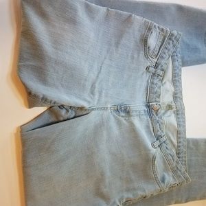 Old Navy Boyfriend Straight Jeans